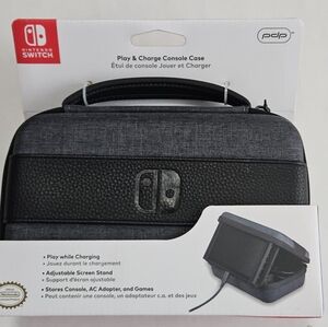 Nintendo Switch Play & Charge Console Case